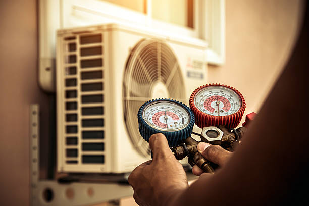 Professional Hvac technician working in Tofte, MN